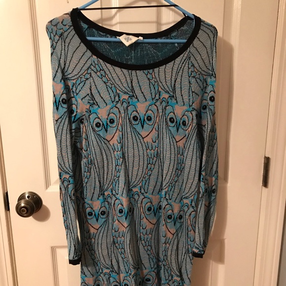 Fun abstract owl sweater dress - Picture 2 of 4